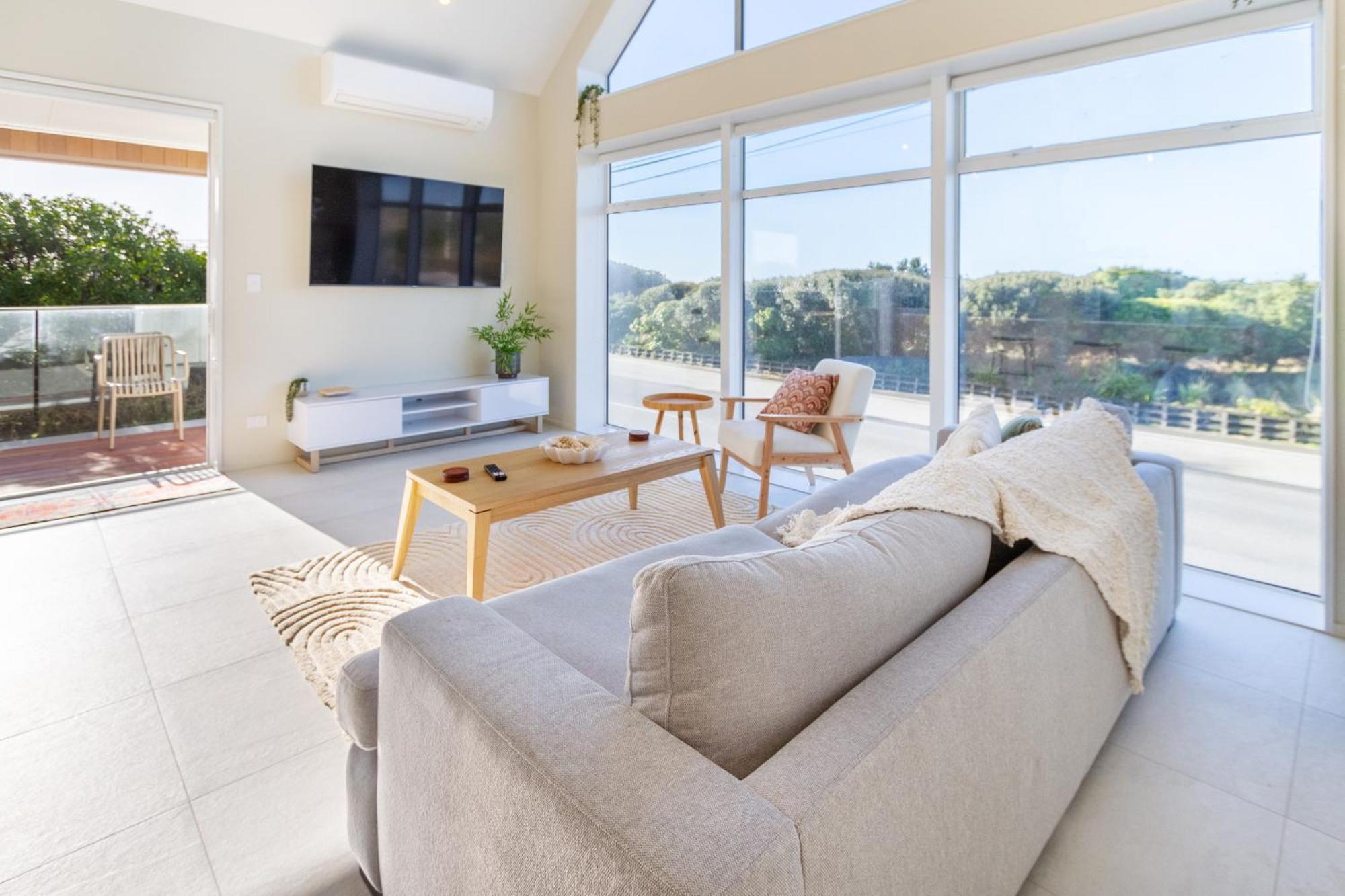 Luxury Beachside Living Elegant 3-Bedroom Haven 基督城 外观 照片